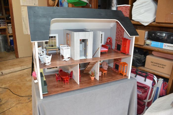 1/12 scale custom made dollhouse