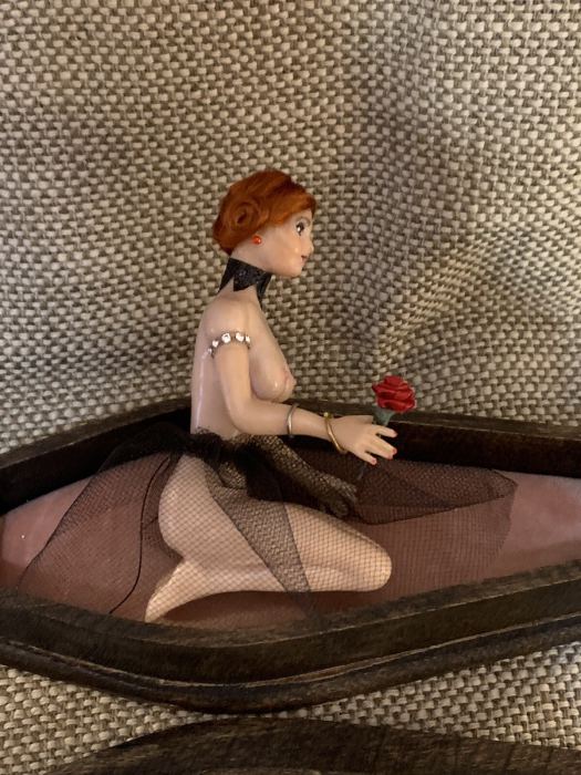 Dollhouse Miniature 1:12 Hand Sculpted Naked Vampire coffin Artisian Doll OOAK