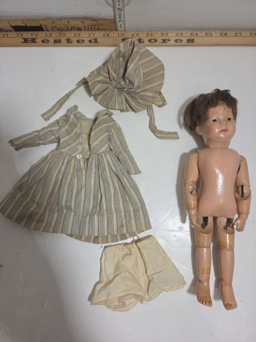 11" Antique 1911 Schoenhut Doll  ~Jointed Wooden Doll Very Nice Condition TD48D