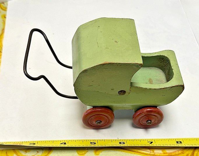 OLD VINTAGE SCHOENHUT STROMBECKER WOODEN PAINTED DOLL HOUSE BABY CARRIAGE BUGGY
